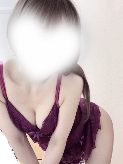 七海さな(新人割)さんの写真