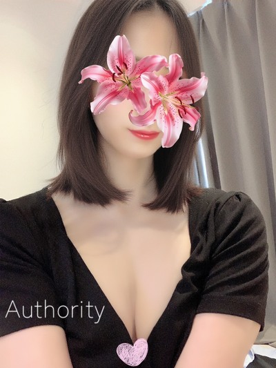 月村よる(新人割)さんの写真